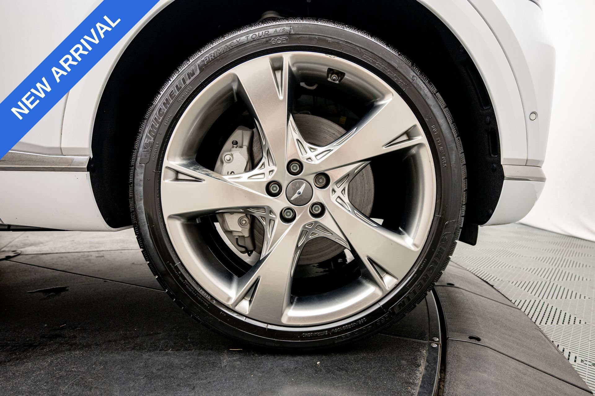 Used 2024 Genesis GV80 3.5T w/ Prestige Package AWD/4WD image 30