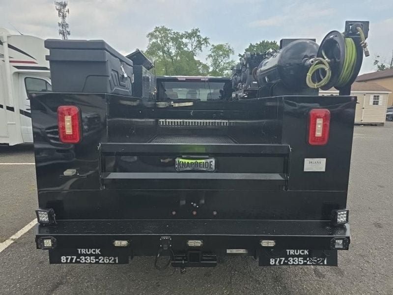 Used 2024 Chevrolet Silverado 3500 W/T w/ WT Convenience Package AWD/4WD image 3