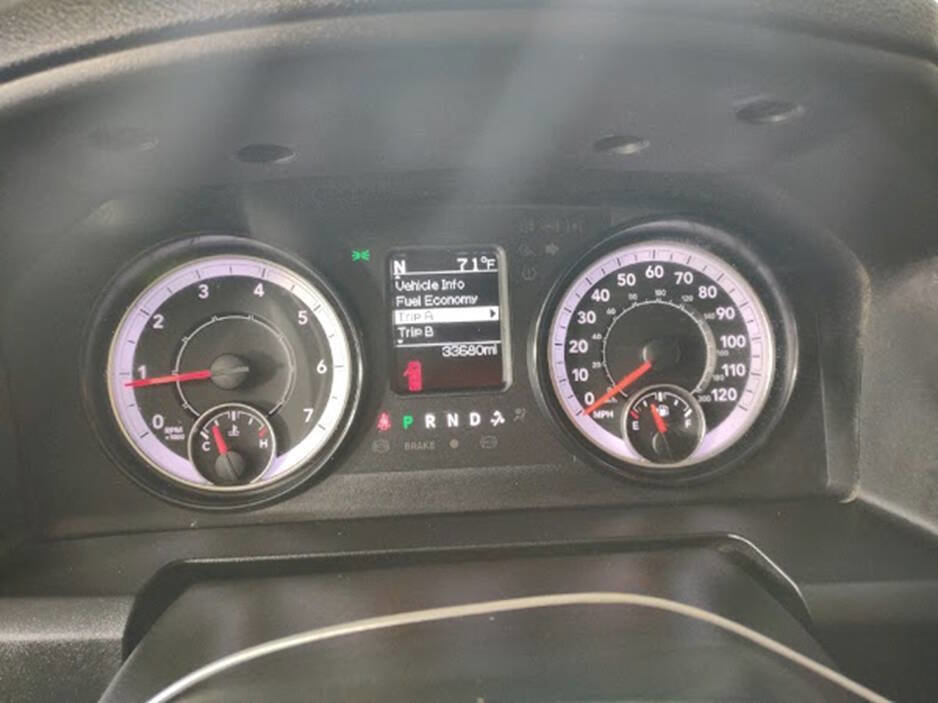 Used 2022 RAM 1500 Tradesman w/ Chrome Appearance Group image 10