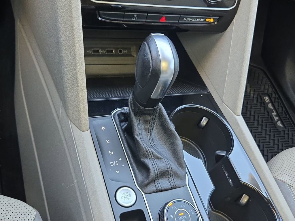 Used 2021 Volkswagen Atlas SEL Premium image 20