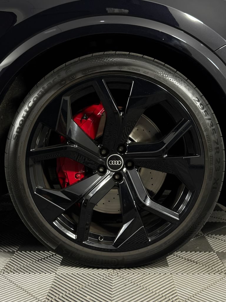 Used 2021 Audi RS Q8 w/ Luxury Package AWD/4WD image 47