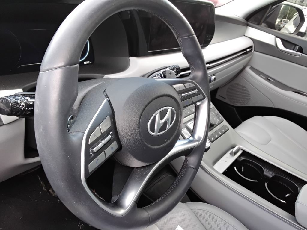 Used 2024 Hyundai Palisade SEL w/ Premium Package AWD/4WD image 8