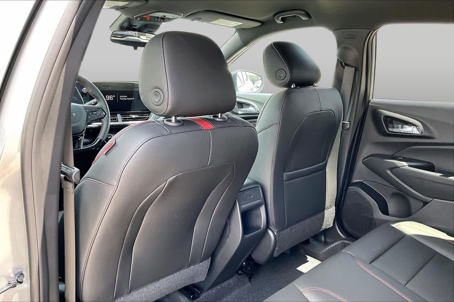 New 2026 Chevrolet Trax RS w/ Driver Confidence Package FWD image 22