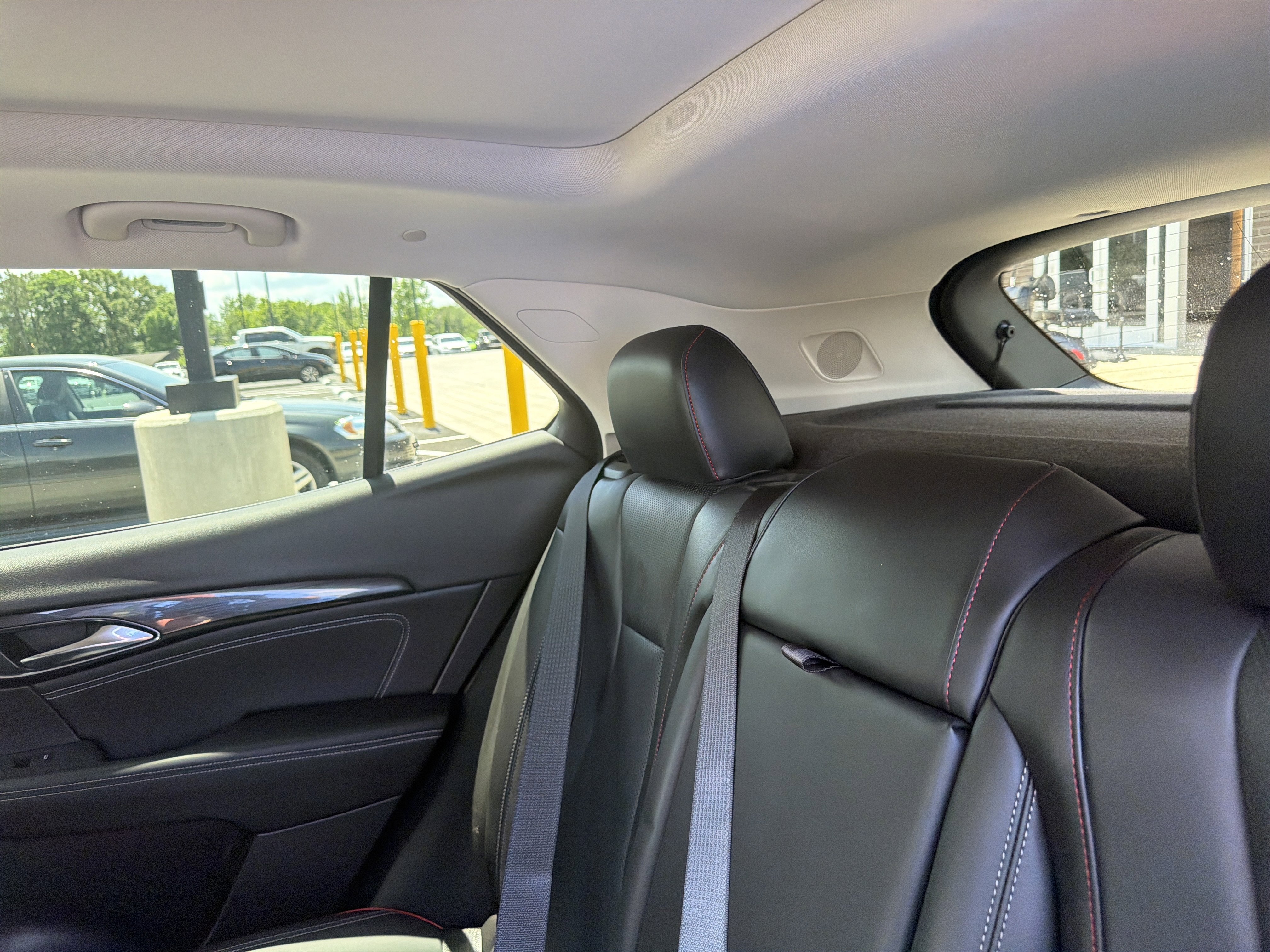 Used 2023 Buick Envision Essence w/ Sport Touring Package AWD/4WD image 39