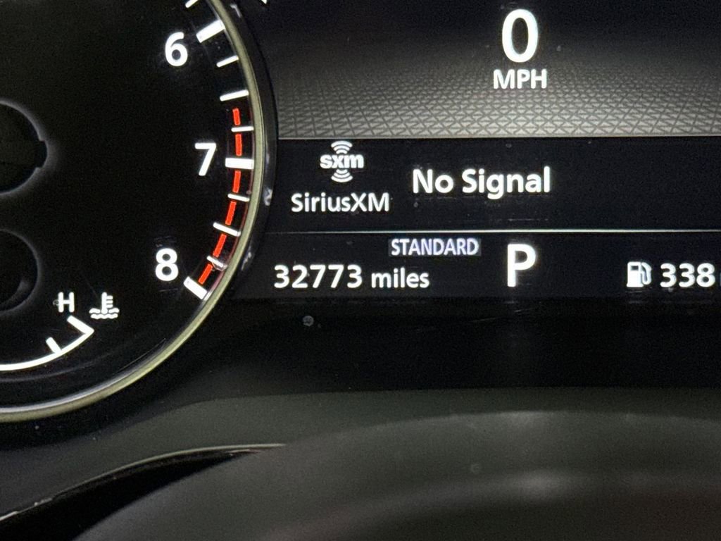 Used 2025 Nissan Pathfinder SV FWD image 13
