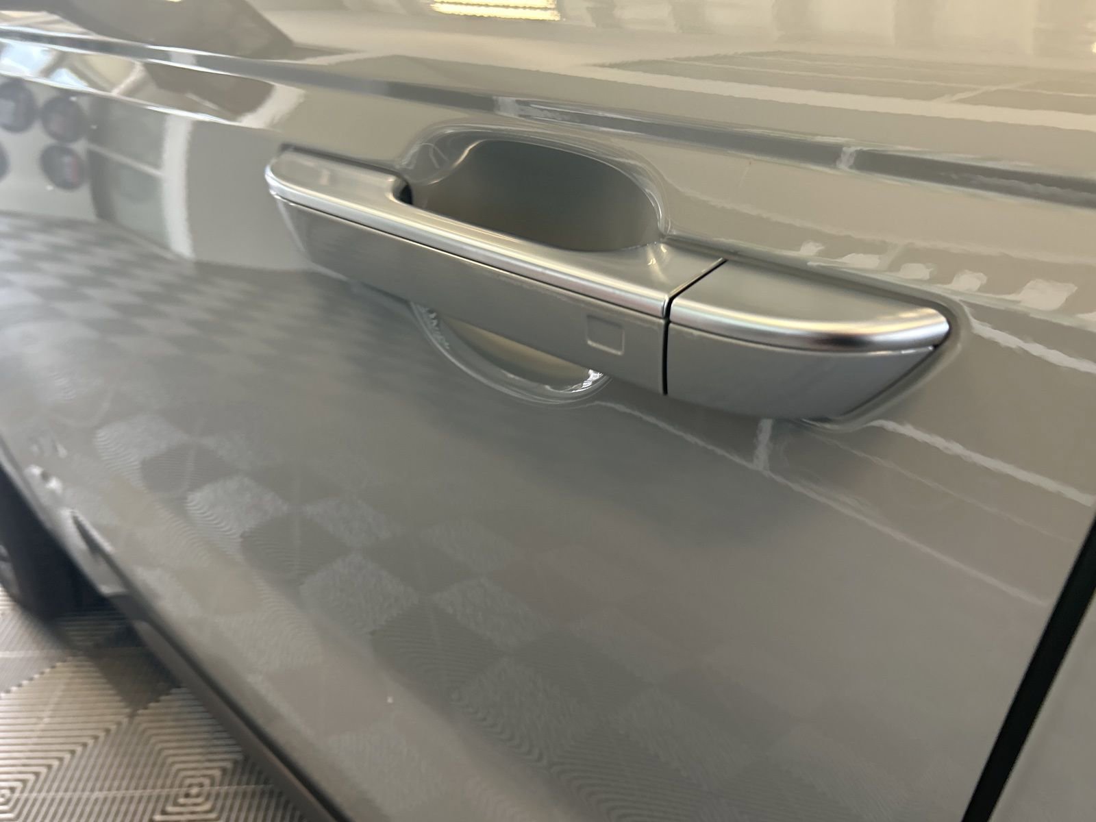 New 2026 Kia Carnival SX Prestige image 9