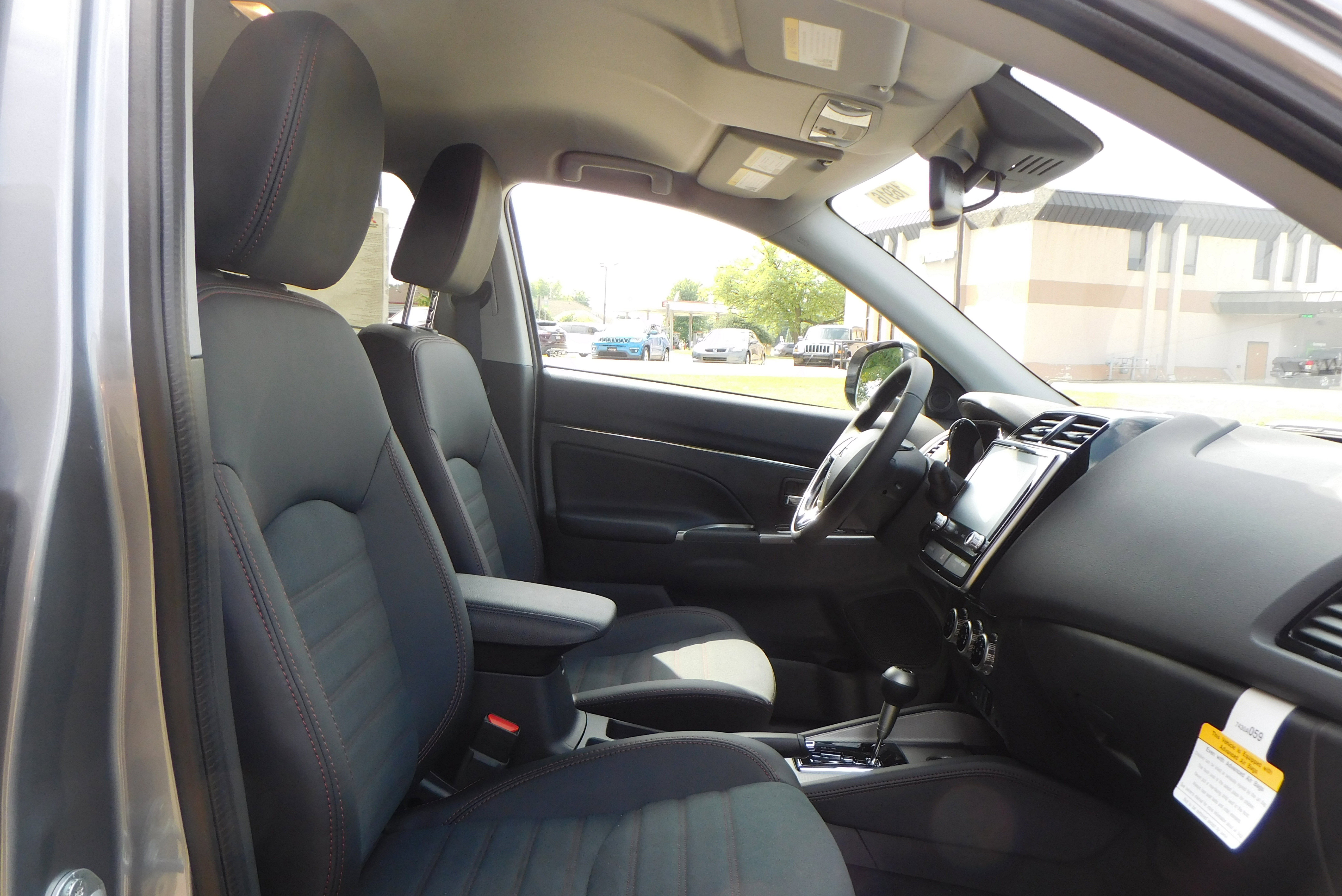 New 2025 Mitsubishi Outlander Sport SE image 35