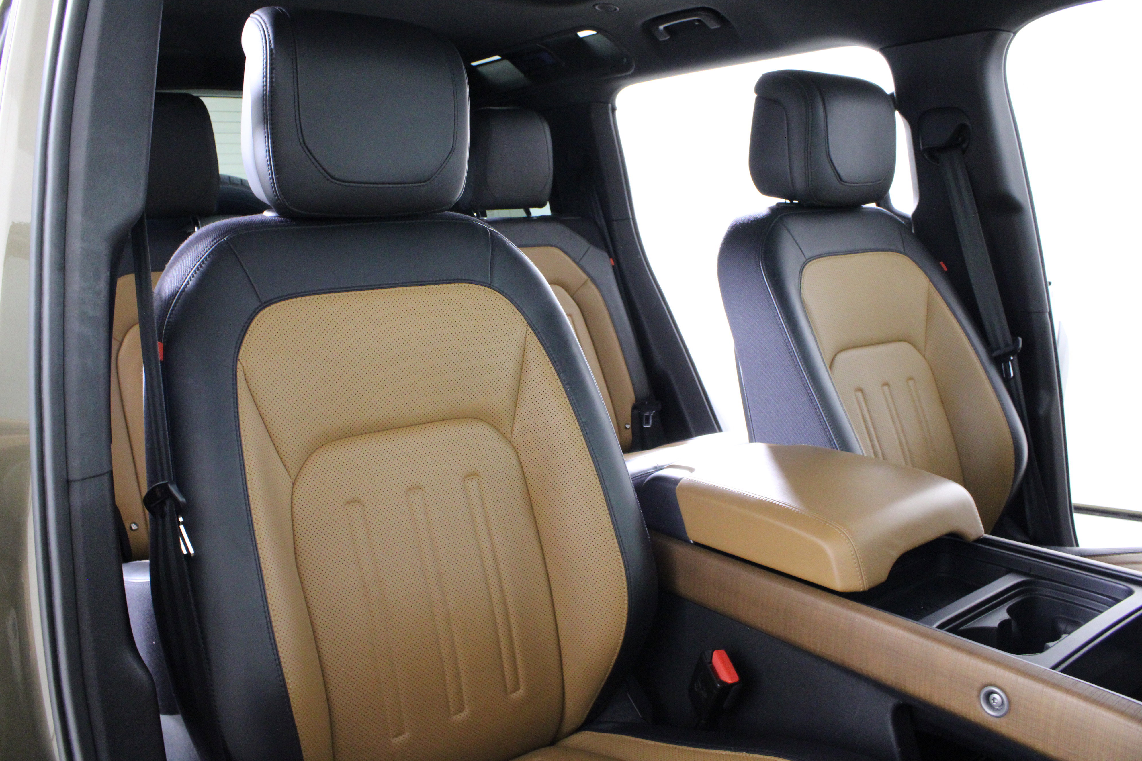 Used 2020 Land Rover Defender 110 X image 20