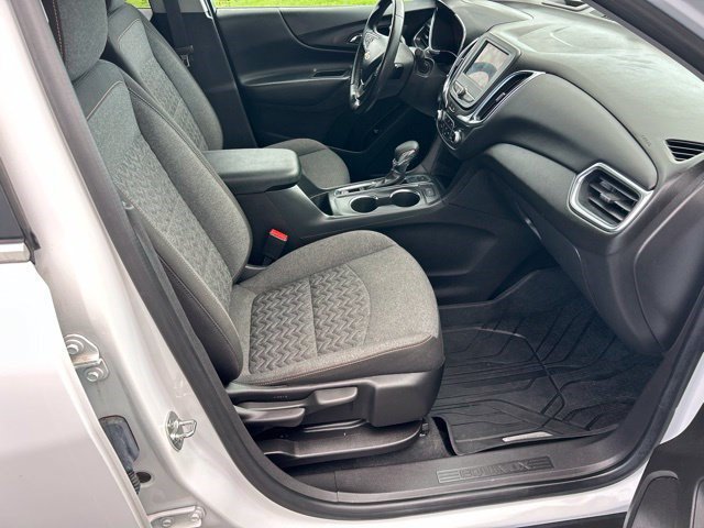 Used 2024 Chevrolet Equinox LT w/ LPO, Floor Liner Package AWD/4WD image 44