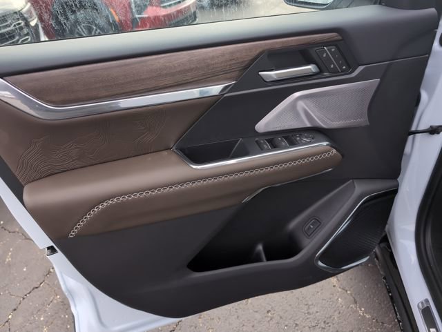 New 2026 GMC Acadia Denali Ultimate w/ LPO, Floor Liner Package image 14