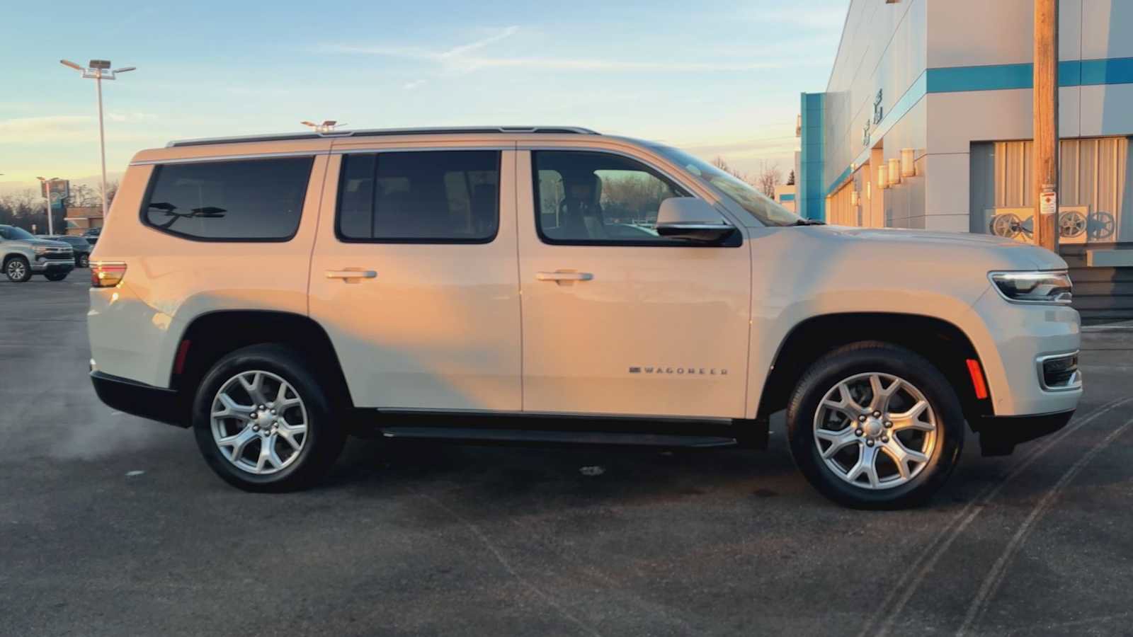 Used 2022 Jeep Wagoneer Series II image 9