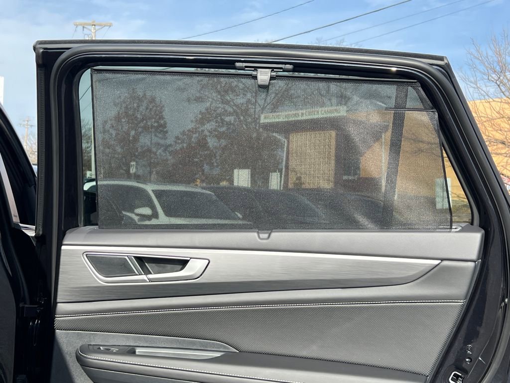 New 2026 Volkswagen Atlas Cross Sport SE image 13