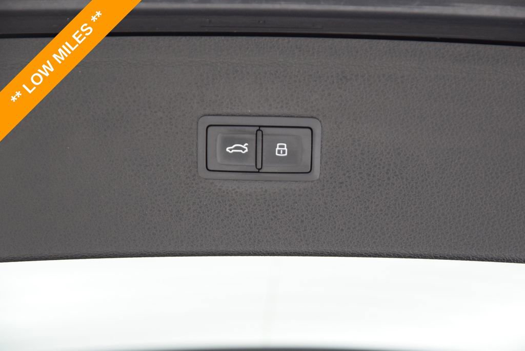 Used 2018 Audi Q5 2.0T Premium Plus w/ Premium Plus Package AWD/4WD image 35