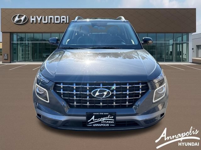Used 2025 Hyundai Venue Limited FWD image 8