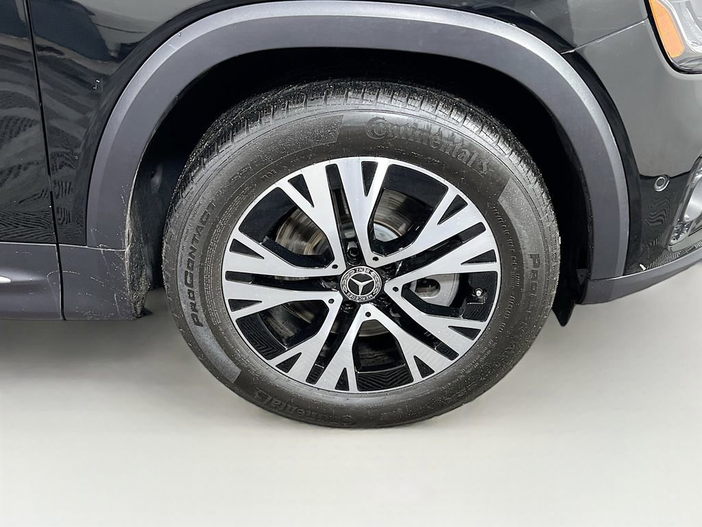 Used 2024 Mercedes-Benz GLB 250 image 32