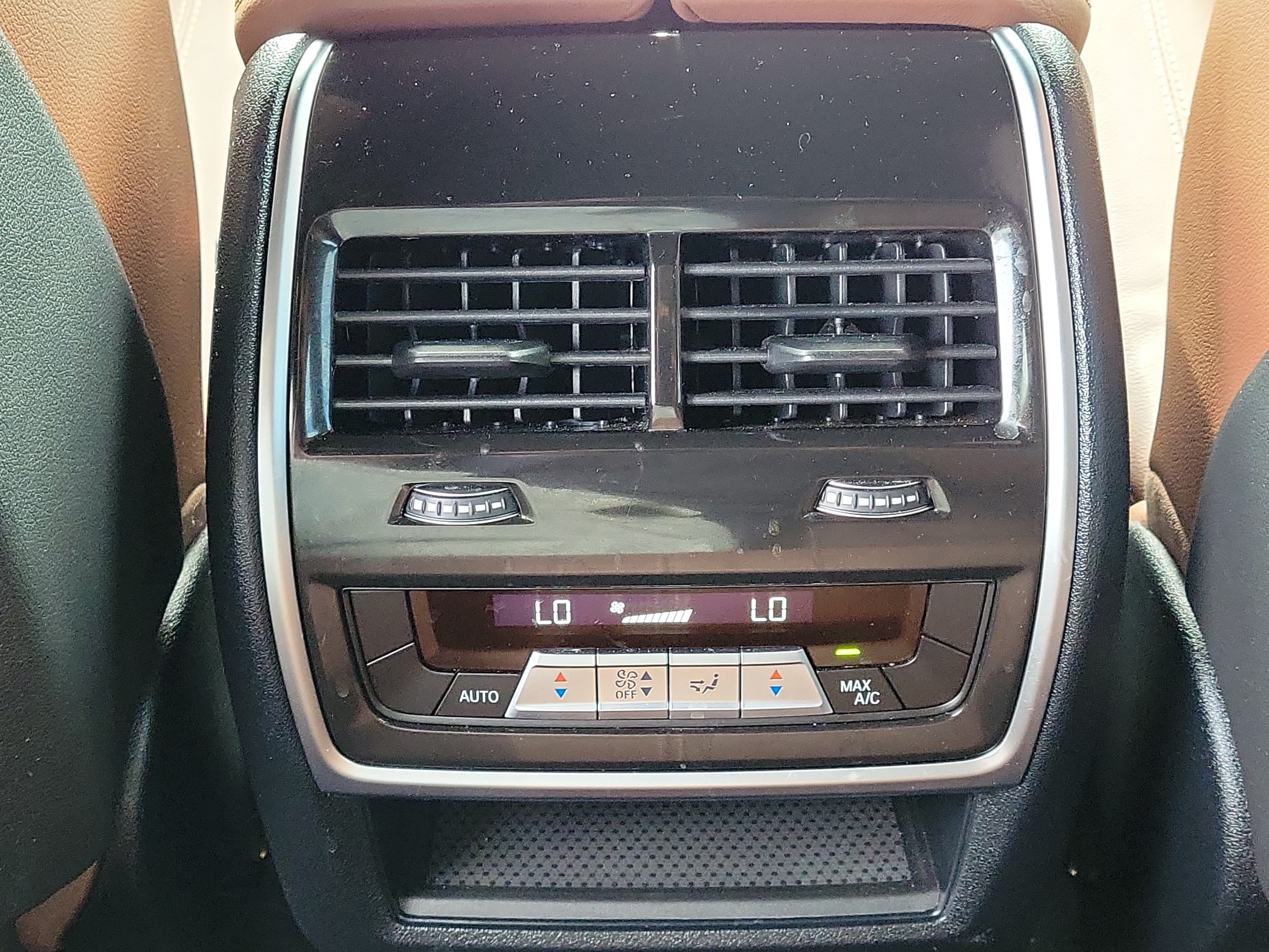 Used 2022 BMW X5 sDrive40i w/ M Sport Package RWD image 13