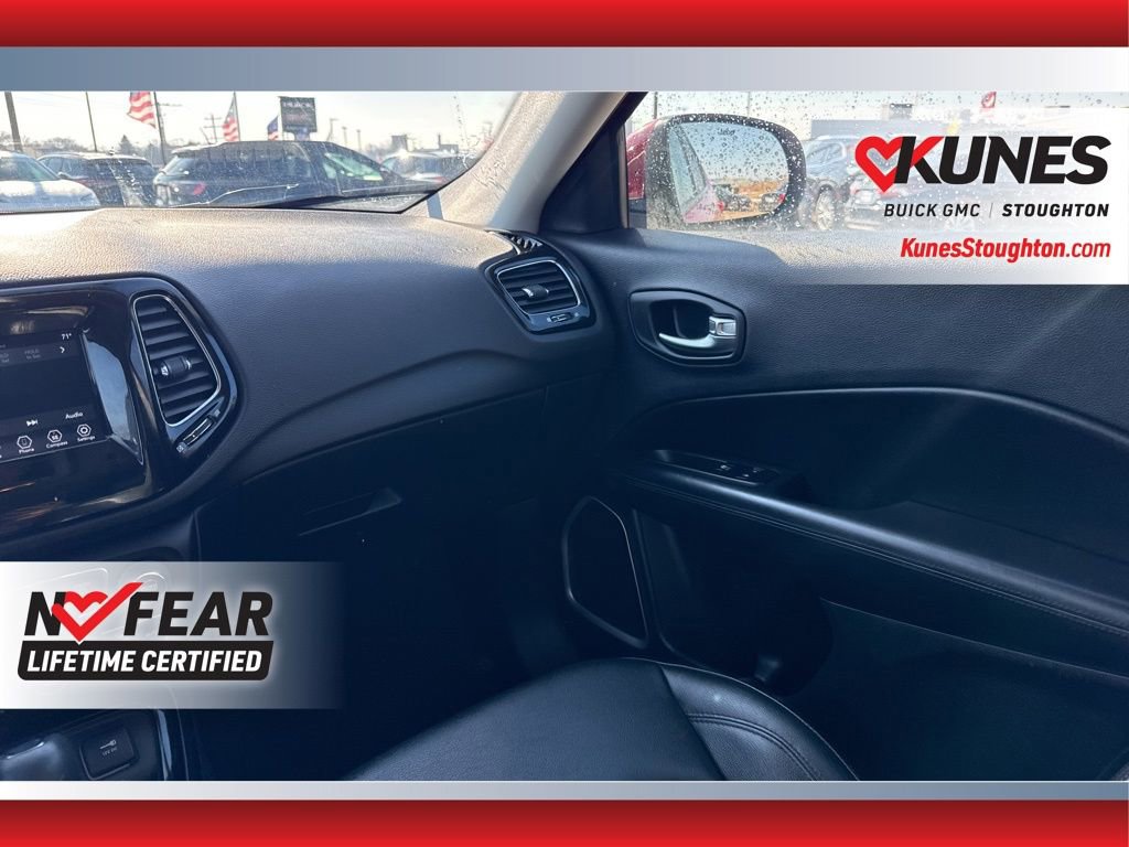 Used 2021 Jeep Compass Latitude FWD image 45