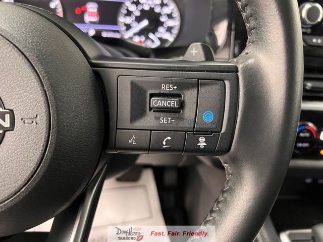 Used 2025 Nissan Pathfinder SV FWD image 53