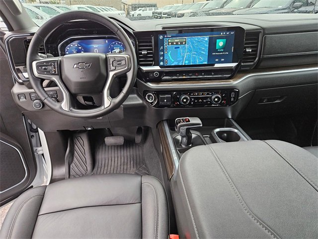 Used 2025 Chevrolet Silverado 1500 LT Trail Boss w/ Convenience Package II image 16