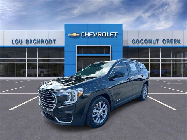 Used 2022 GMC Terrain SLT w/ Tech Package image 4