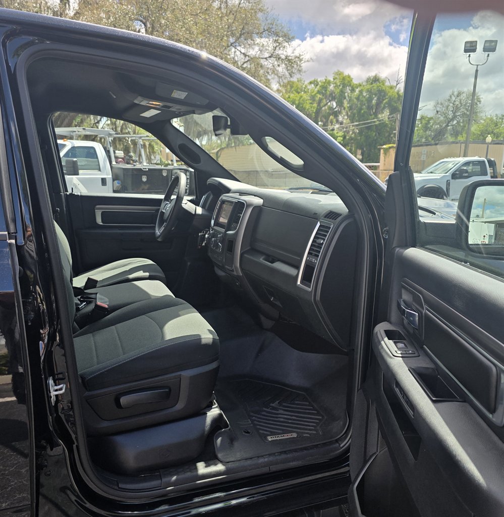 Used 2022 RAM 1500 Classic Warlock w/ Electronics Group AWD/4WD image 25