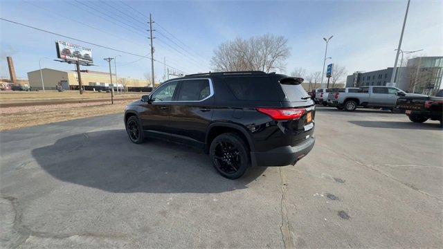 Used 2019 Chevrolet Traverse LT w/ LPO, Blackout Package image 6