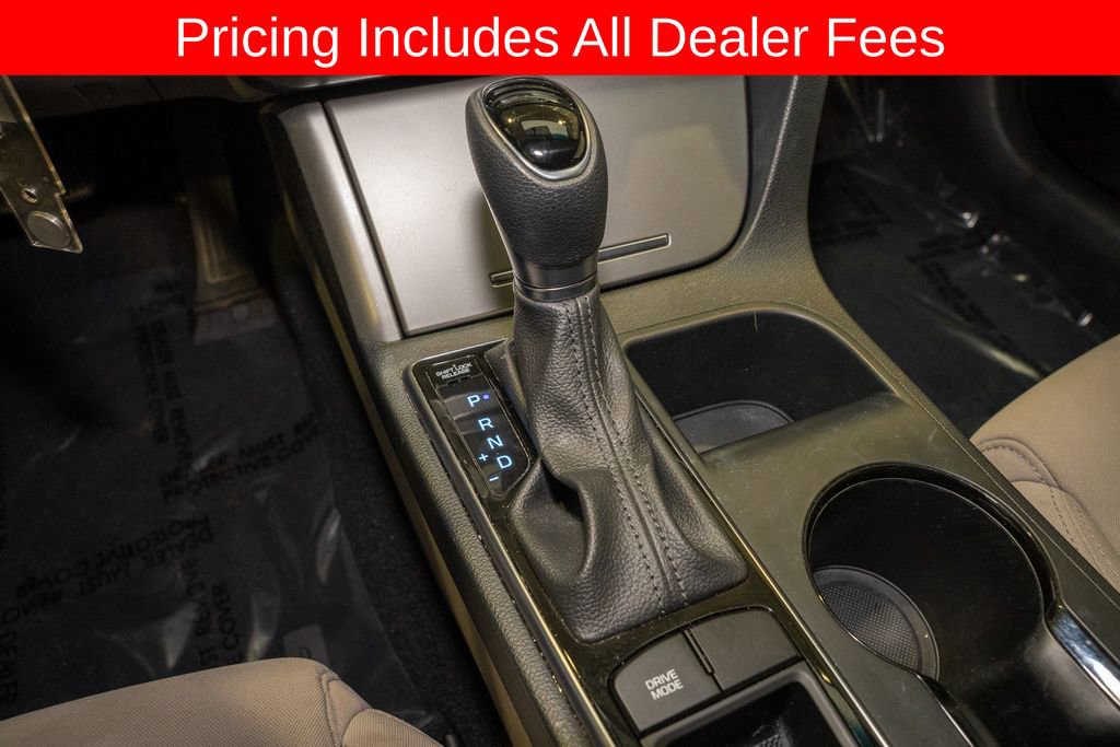 Used 2016 Hyundai Sonata SE FWD image 14
