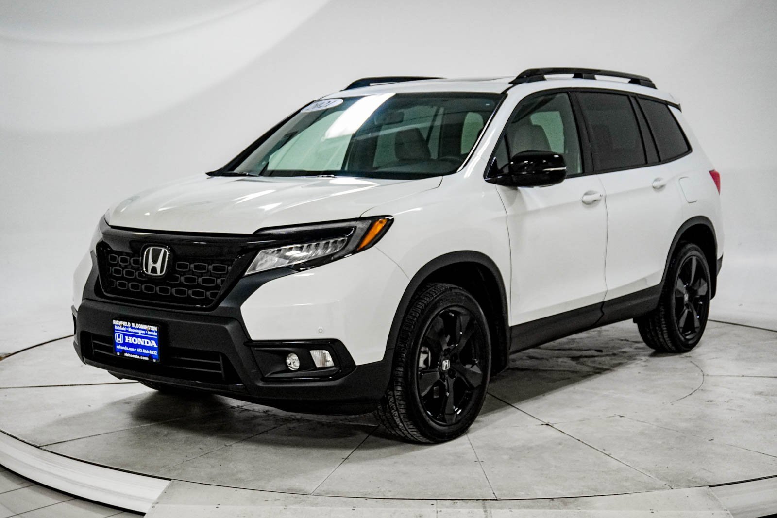 Used 2021 Honda Passport Elite image 3