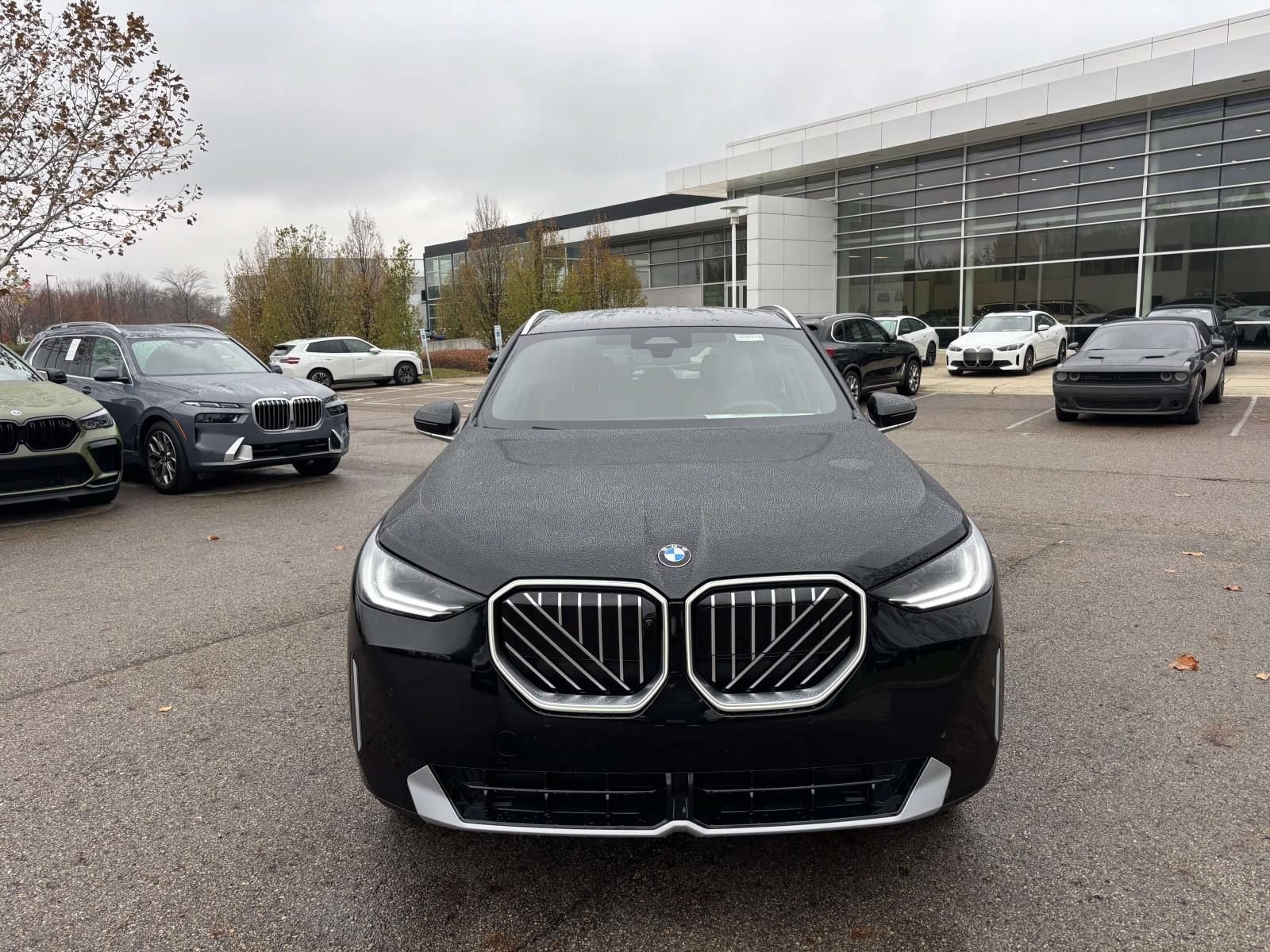 New 2026 BMW X3 xDrive30 w/ Premium Package AWD/4WD image 2