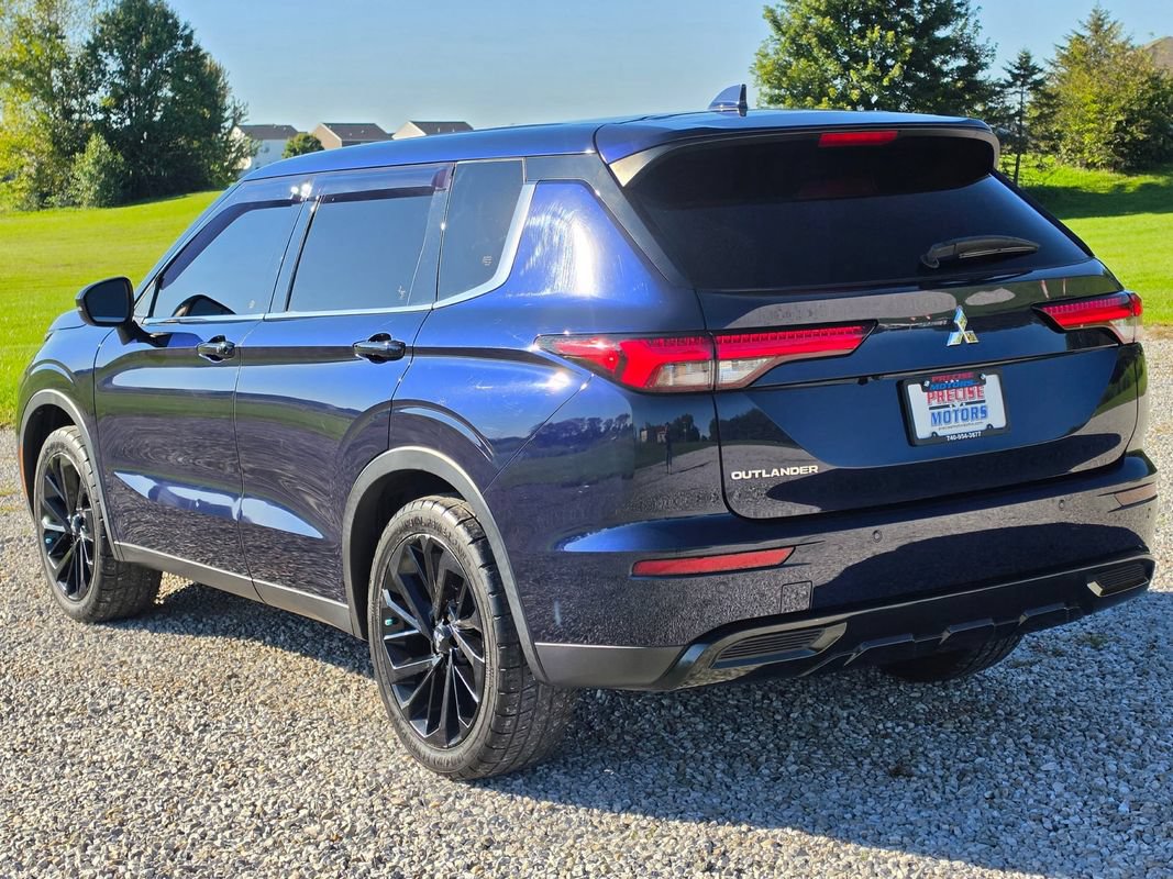 Used 2022 Mitsubishi Outlander SE FWD image 7