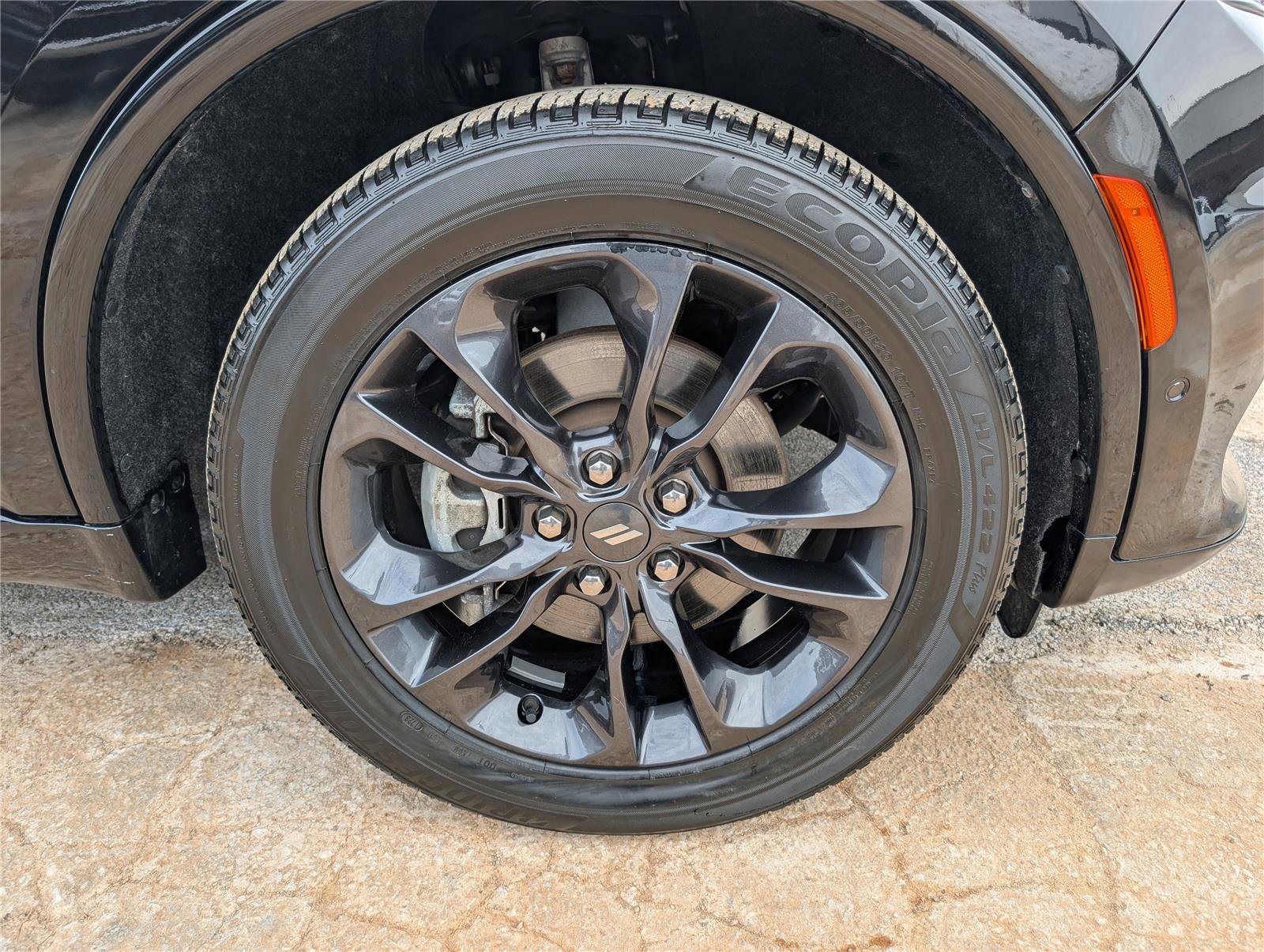 Used 2023 Dodge Durango R/T w/ Blacktop Package image 9