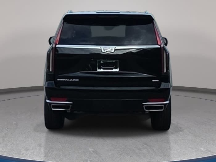 Used 2022 Cadillac Escalade Premium Luxury w/ LPO, Radiant Package AWD/4WD image 6