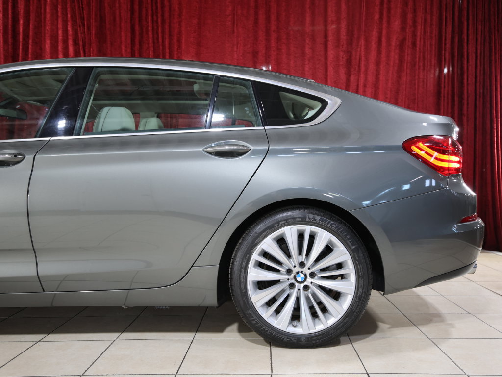 Used 2015 BMW 535i Gran Turismo xDrive AWD/4WD image 6