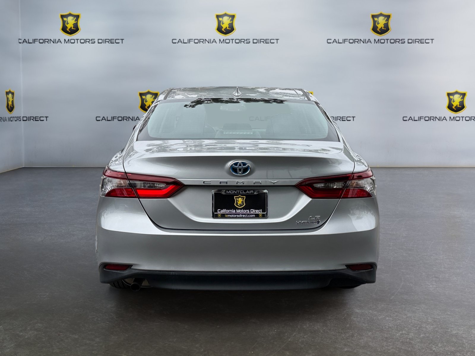 Used 2023 Toyota Camry LE FWD image 4