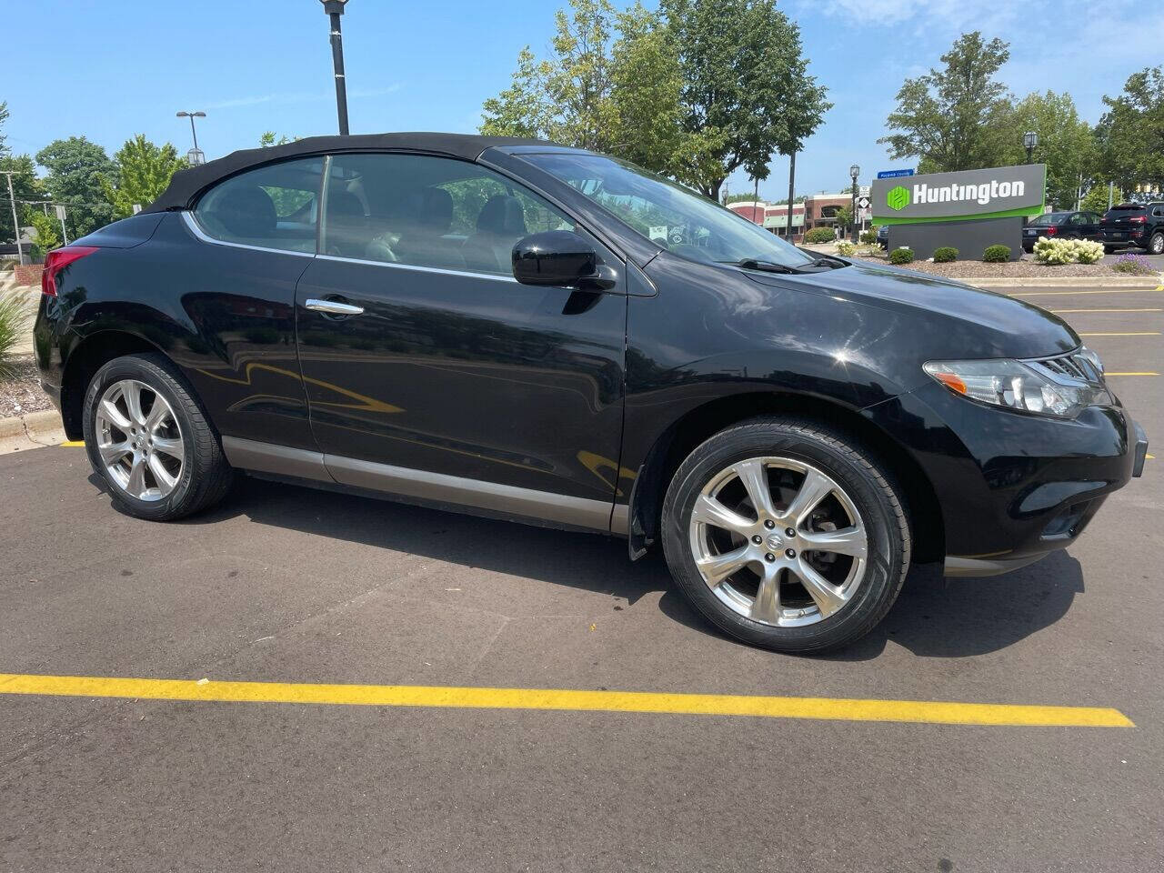 Used 2014 Nissan Murano CrossCabriolet w/ Navigation Package image 20