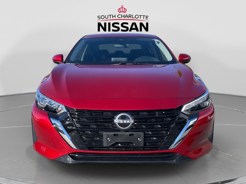 Used 2025 Nissan Sentra SV FWD image 2