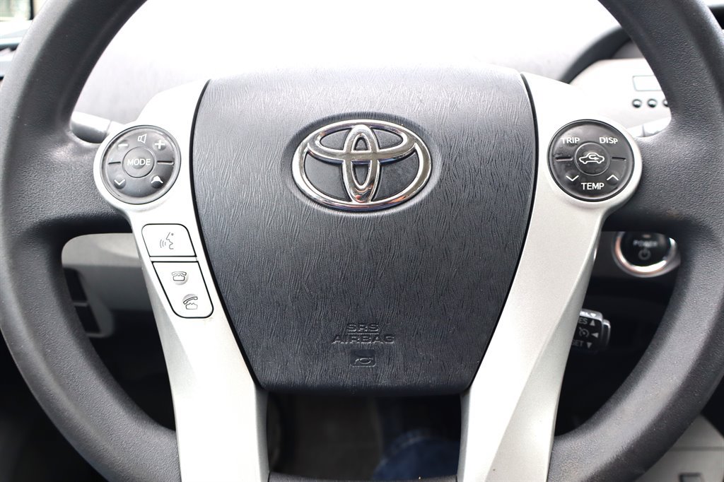Used 2010 Toyota Prius Three FWD image 24