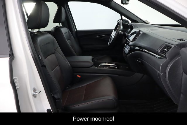 Used 2025 Honda Ridgeline Black Edition image 10