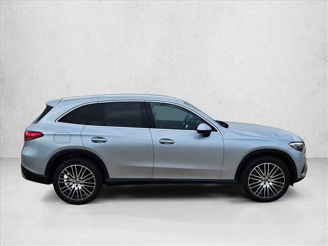 Certified 2026 Mercedes-Benz GLC 300 image 4