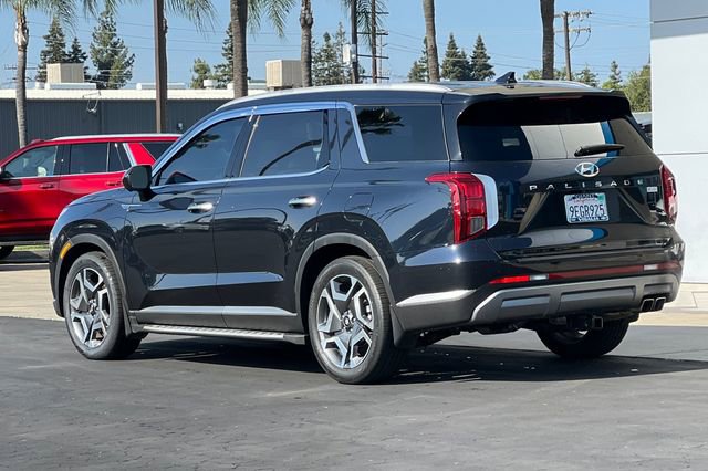 Used 2023 Hyundai Palisade SEL w/ Premium Package FWD image 6