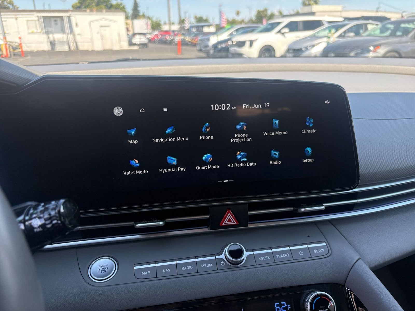 Used 2025 Hyundai Elantra SEL FWD image 20