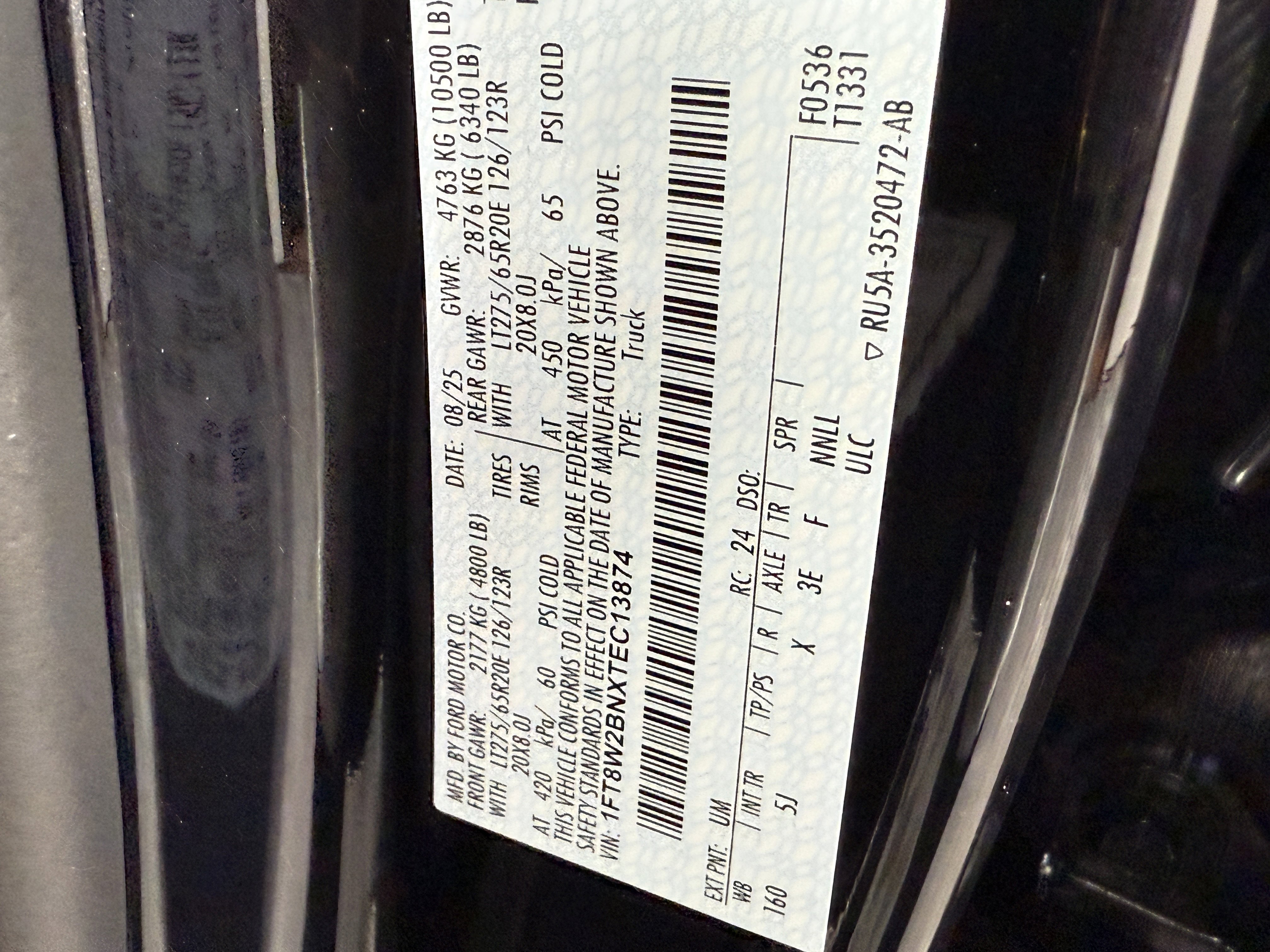 New 2026 Ford F250 Lariat image 32