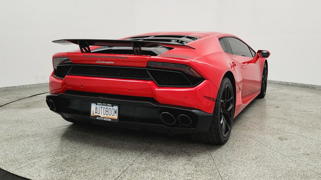 Used 2017 Lamborghini Huracan LP 580-2 RWD image 5
