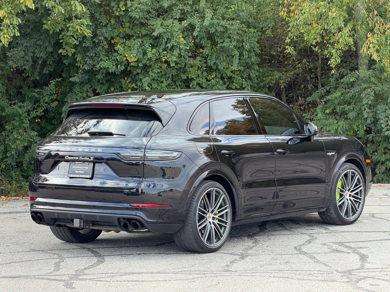 Certified 2020 Porsche Cayenne Turbo S AWD/4WD image 6