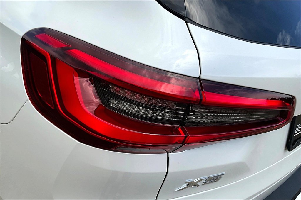 Used 2019 BMW X5 xDrive40i w/ Convenience Package image 28