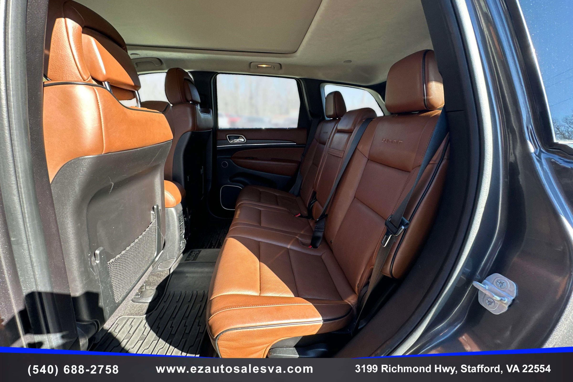 Used 2015 Jeep Grand Cherokee Summit w/ Platinum Series Group image 22