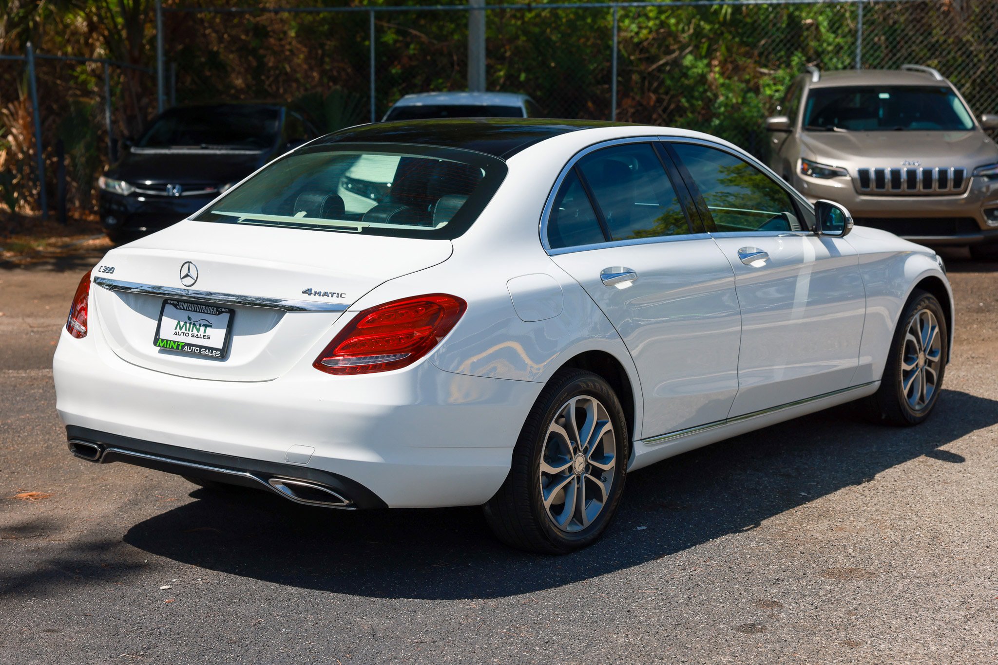 Used 2016 Mercedes-Benz C 300 4MATIC Sedan image 15