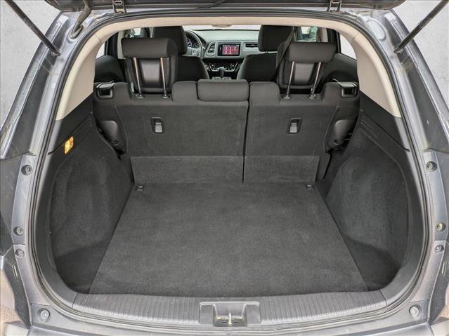Used 2017 Honda HR-V EX image 6