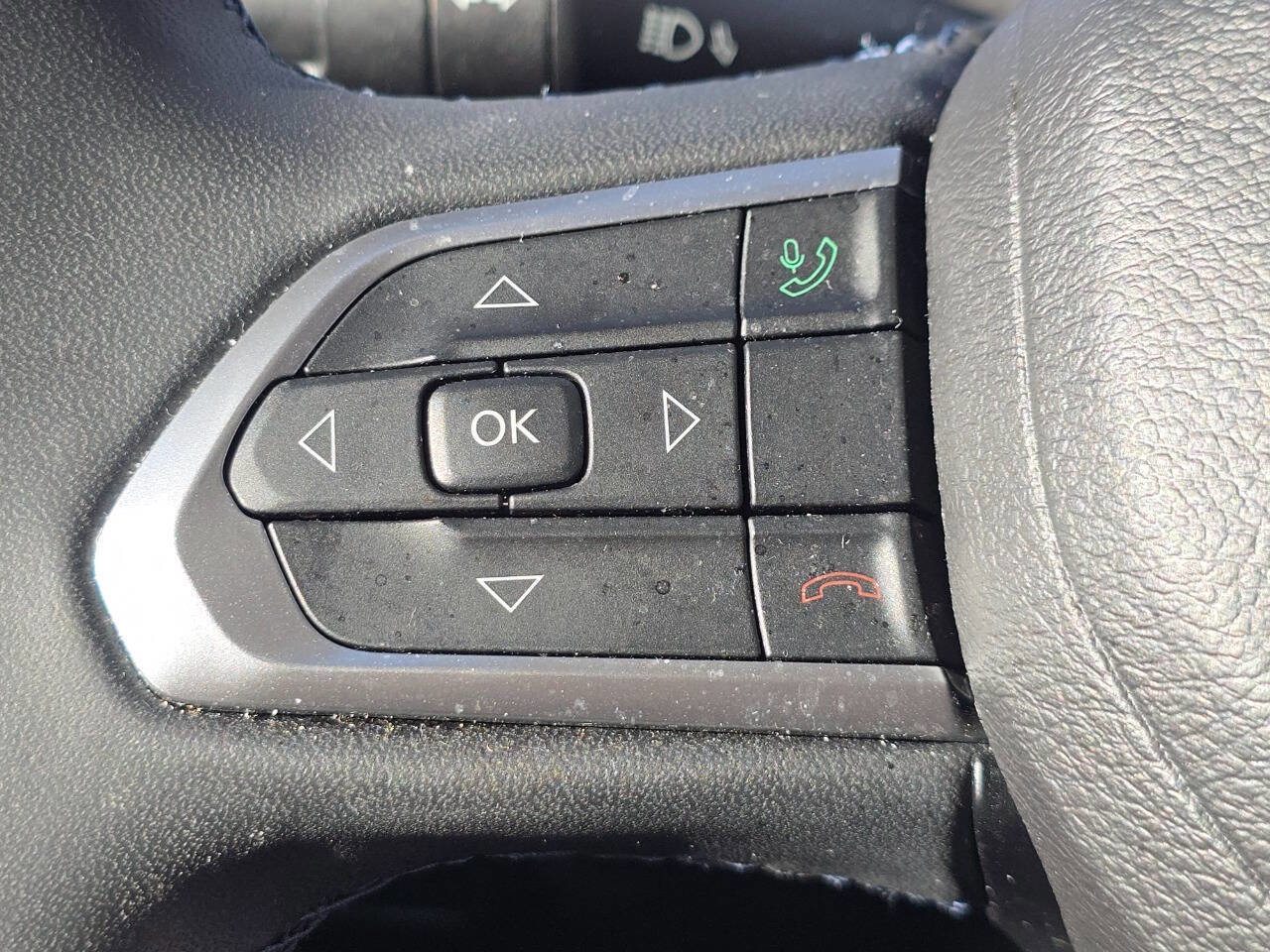 Used 2022 Jeep Compass Latitude image 27