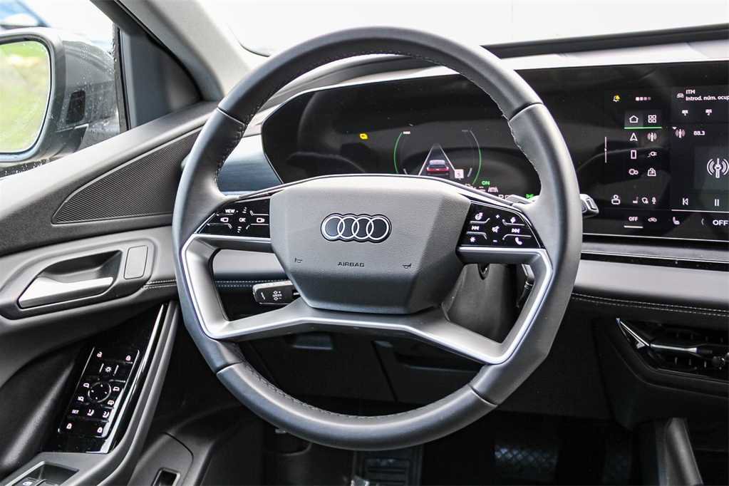 Used 2025 Audi Q6 e-tron Premium w/ Convenience Package image 15
